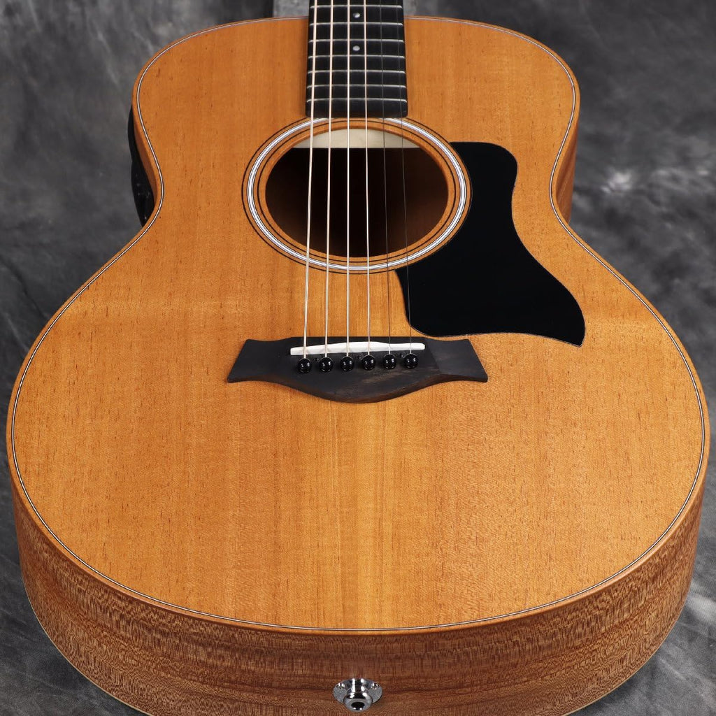 Taylor GS Mini-e Mahogany Acoustic-electric Guitar - Natural with Black Pickguard