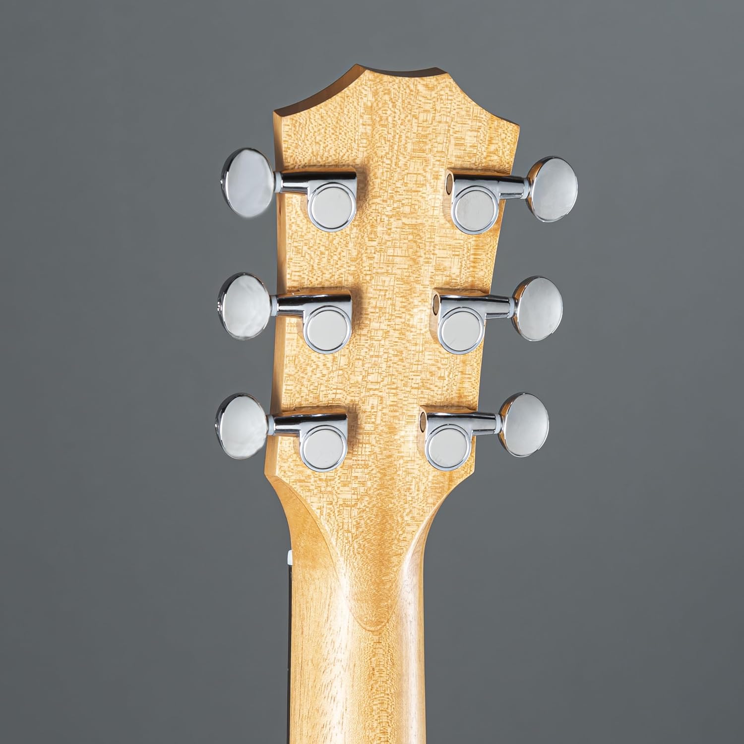 Taylor GS Mini-e Mahogany Acoustic-electric Guitar - Natural with Black Pickguard